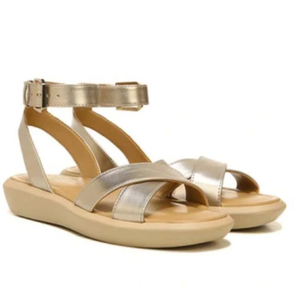 NATURALIZER Jamila Flat Sandals Women's Shoes In Warm Silver Metallic Faux Leath